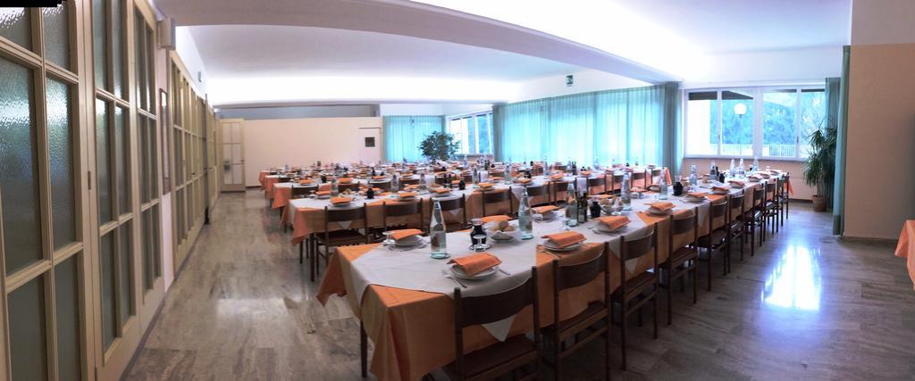 Centro Di Spiritualita Maria Candida Armeno Dış mekan fotoğraf